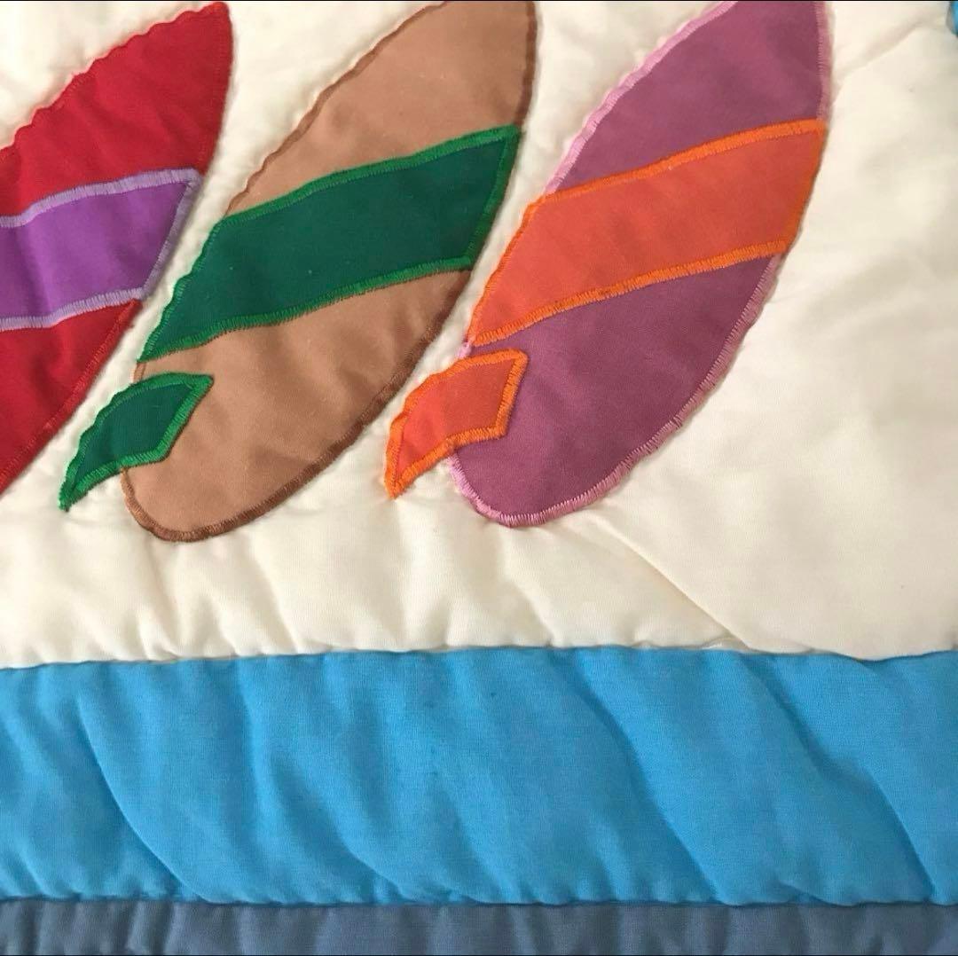 ハワイアンキルトタペストリー　ハワイアンインテリア　ハワイアンラグ　フラ　ホヌ