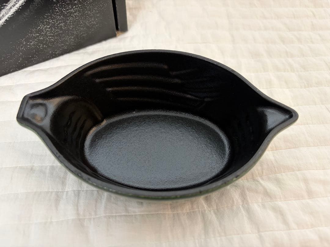 〈新品〉ストウブ　スモールチキンココット　バジルグリーン