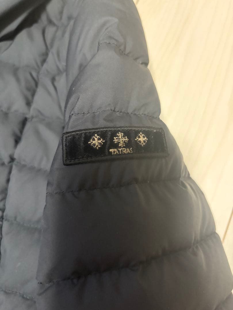 タトラス　ダウンコート