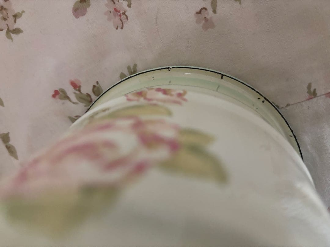 イマン　スプリングローズ　キャニスター2個セット