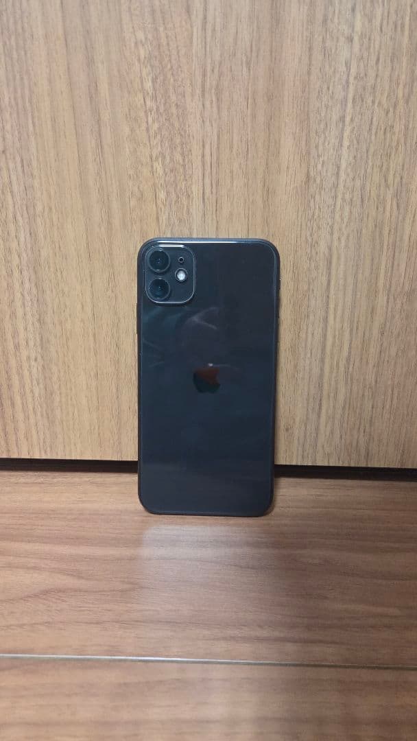 Apple iPhone 11 ブラック 64GB 付属品あり