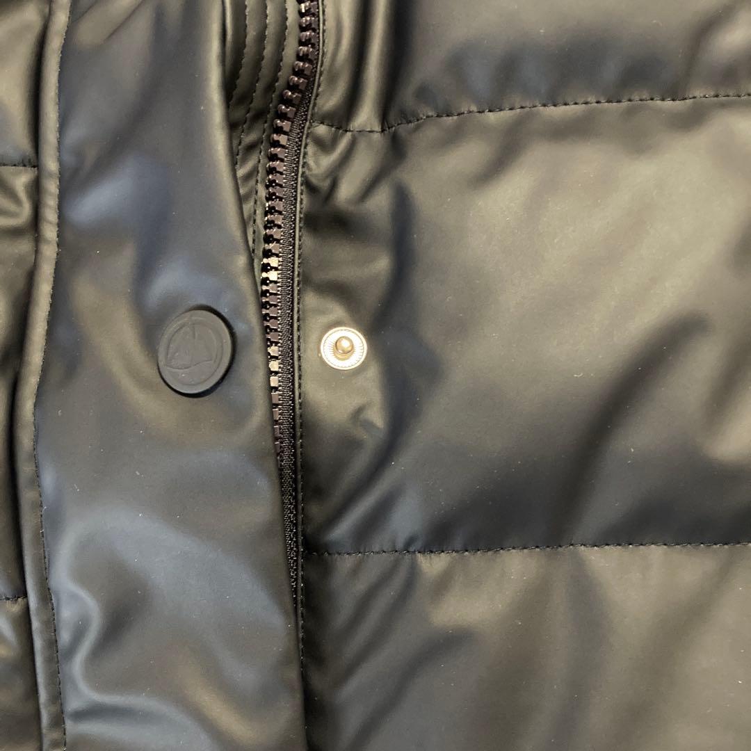 ネイビー ダウンジャケット ストライプ裏地