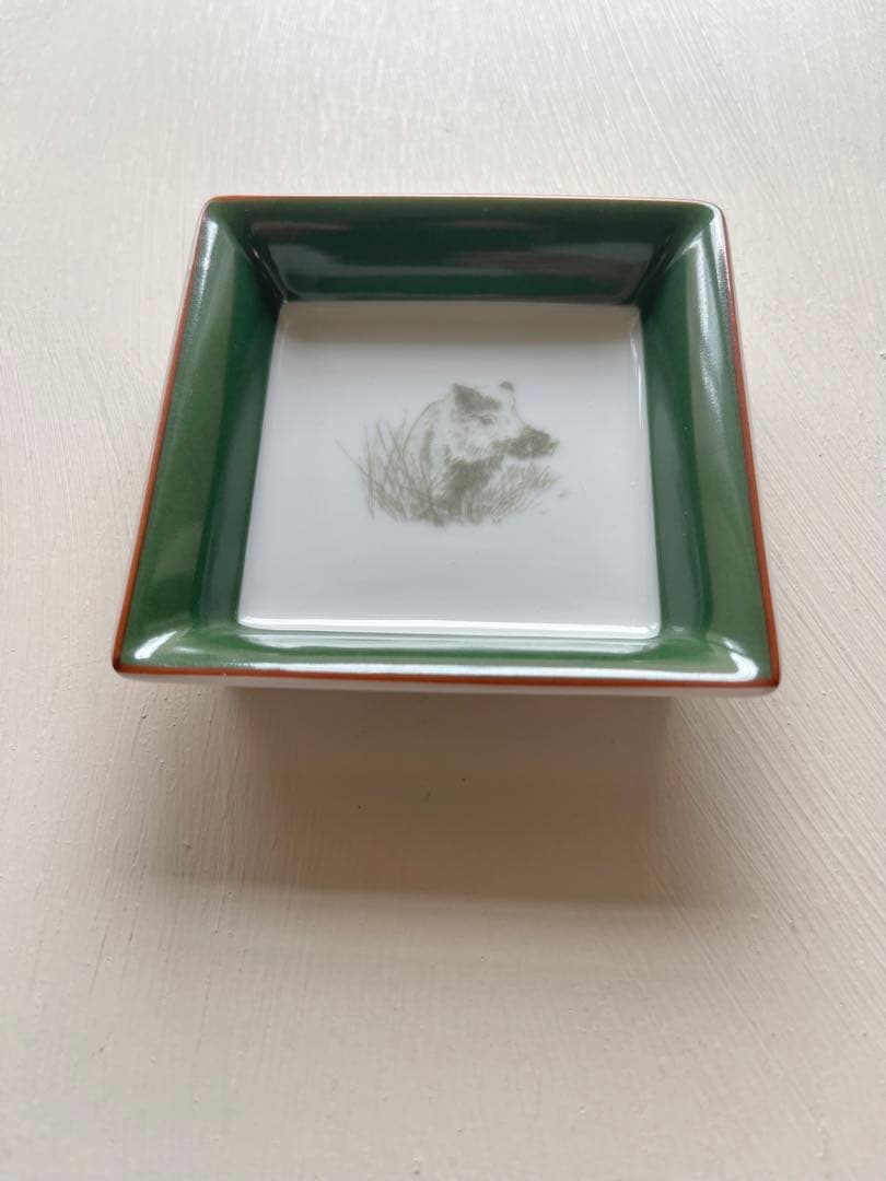 HERMES 灰皿　プレート　イノシシ　スコティッシュテリア