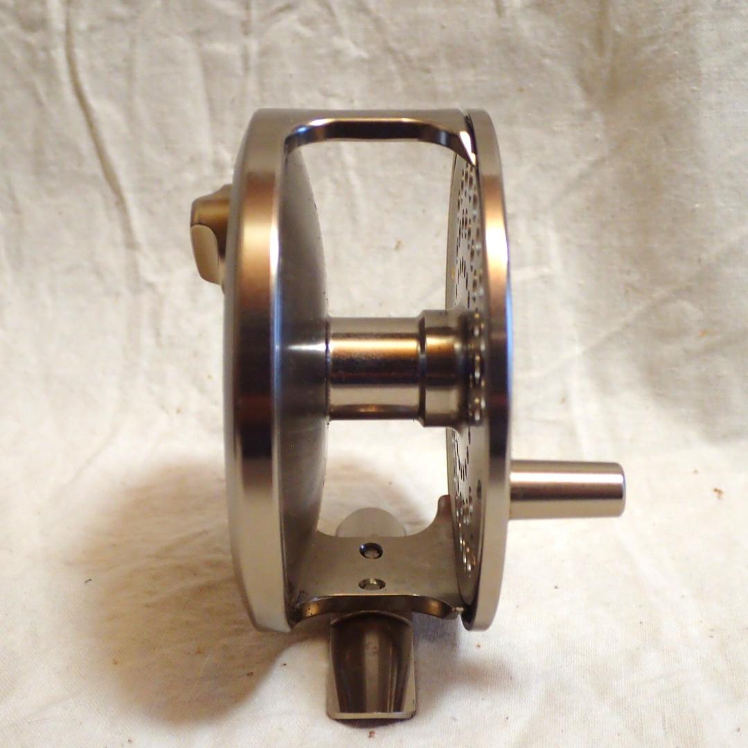 Alltmor 300D /DAIWA 　フライリール ケース付き