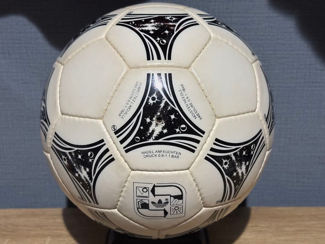 FIFAワールドカップ1994アメリカ大会 公式試合球Adidas