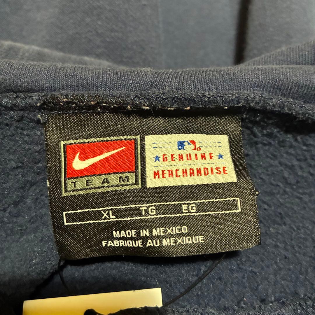 00s NIKE×MLB NY YANKEES プルオーバーパーカー　ネイビー