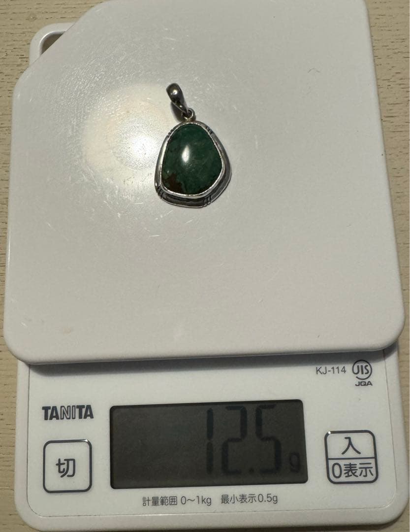 ナバホ族　ターコイズ シルバー925ネックレストップ インディアン