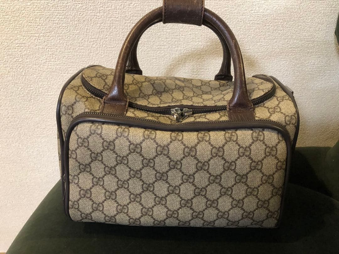 GUCCI キャリーオンバッグ