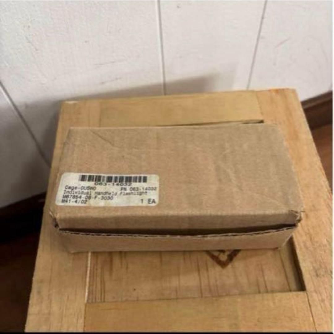 新品　未使用品　米軍　実物STREAMLIGHT SIDEWINDER 送料無料