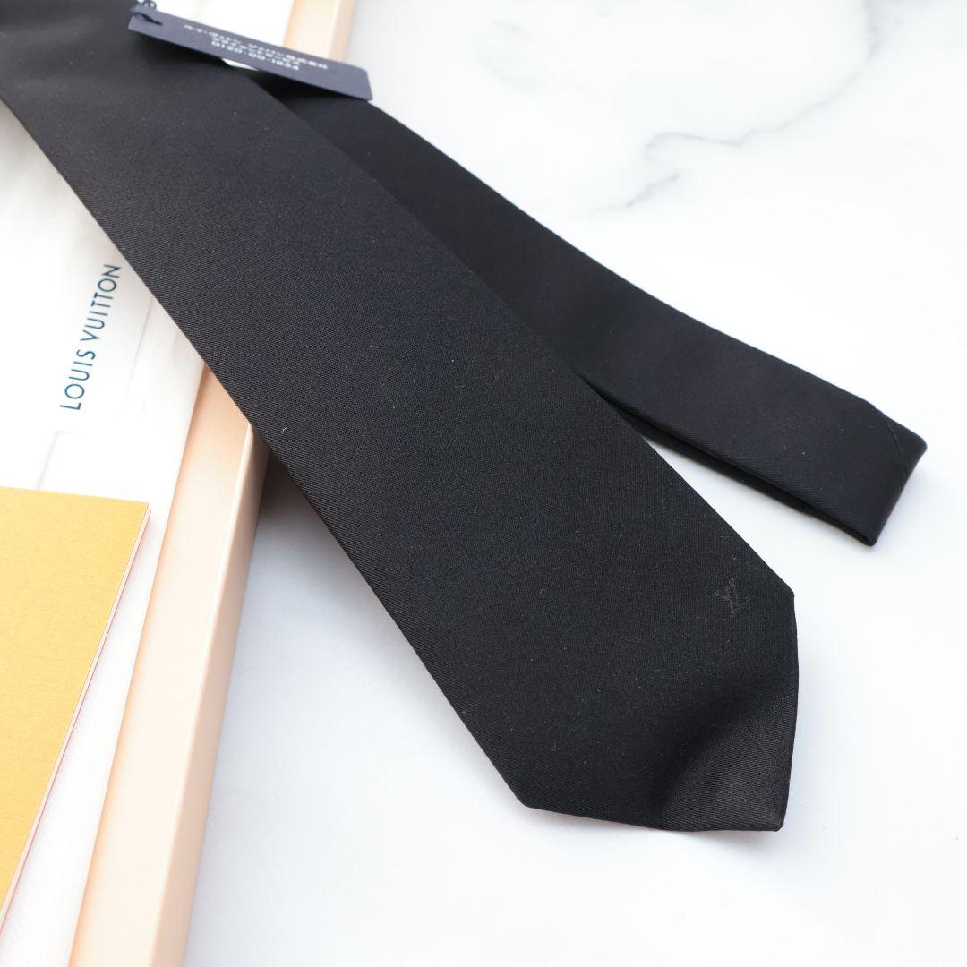 未使用 ルイ・ヴィトン LOUIS VUITTON ブラック ネクタイ