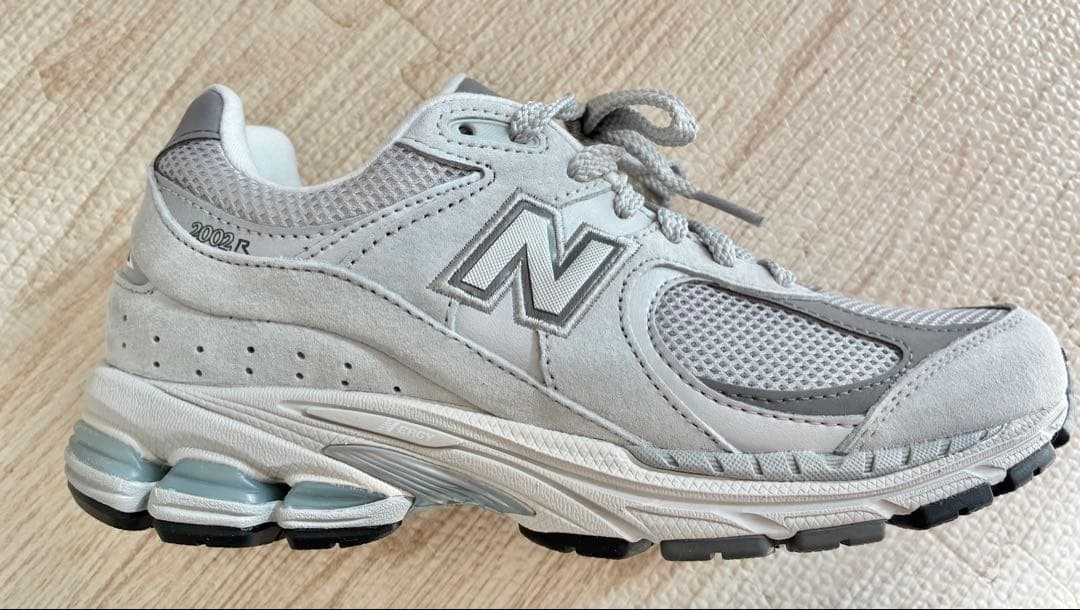 New Balance ニューバランス　2002R ML2002R0 24cm