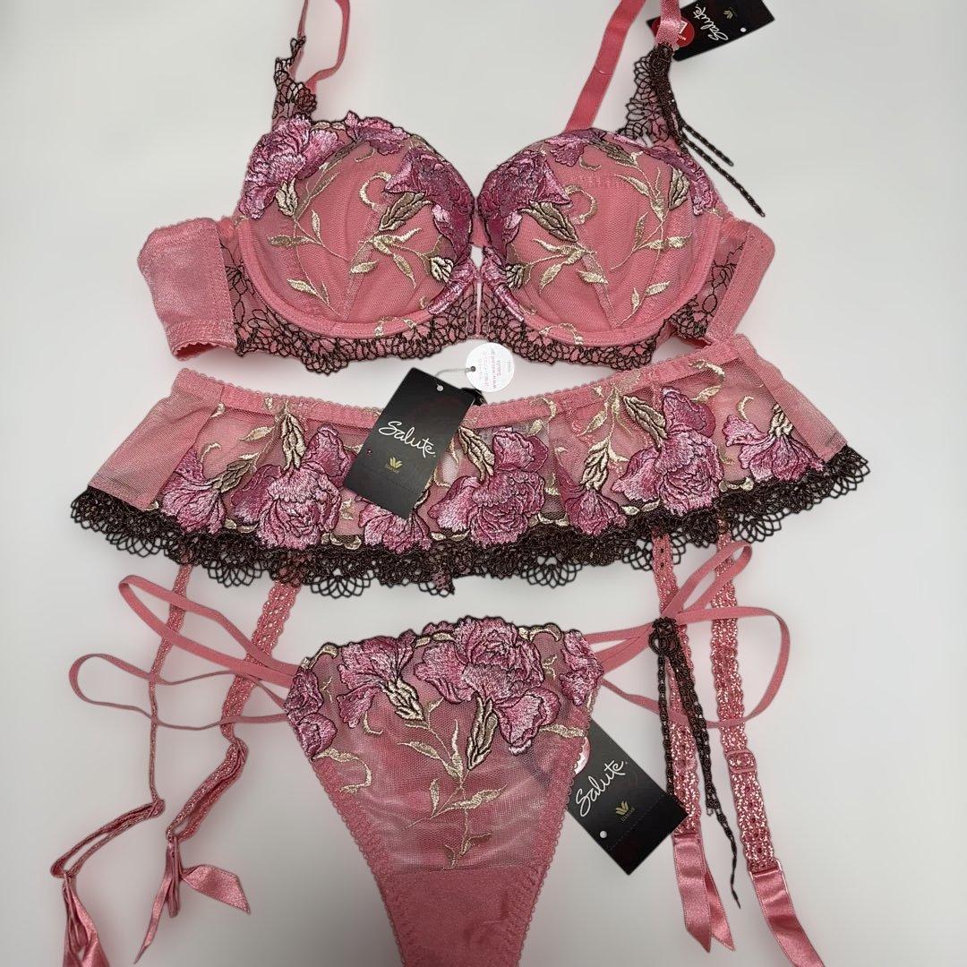 サルートピンク 花柄刺繍 ブラジャーショーツガーターセットC80/M