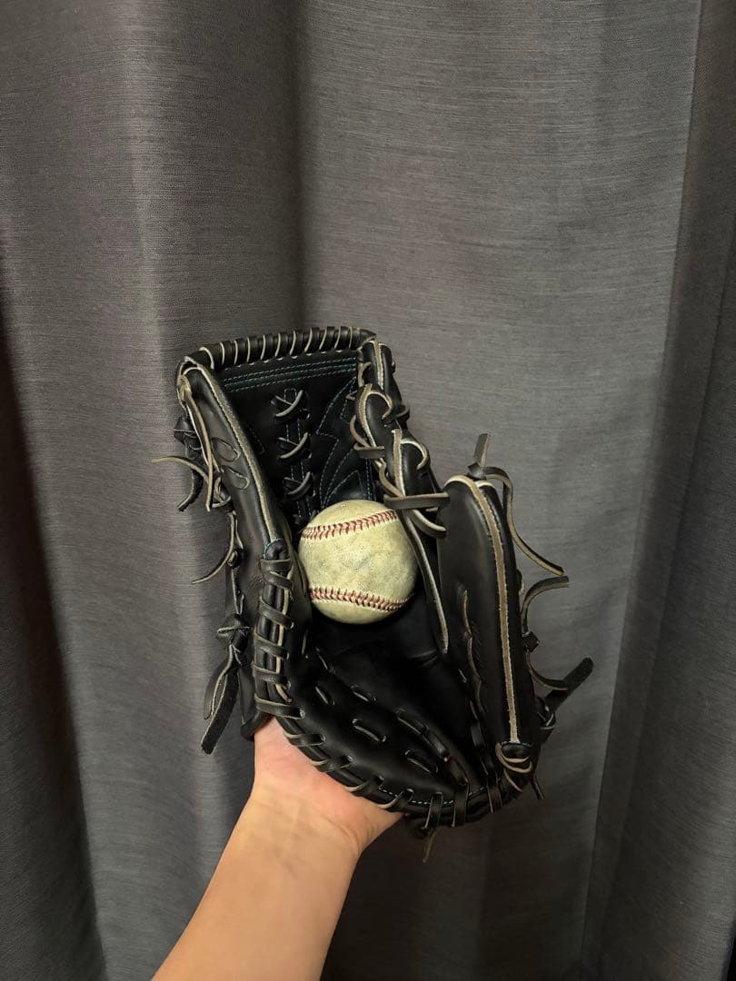ノーリミット 硬式投手用グローブ 良型‼️ 即戦力‼️