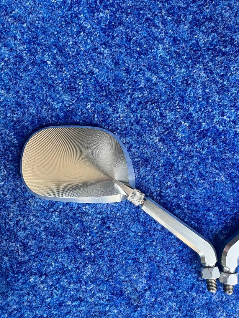 アントライオン　ミラー