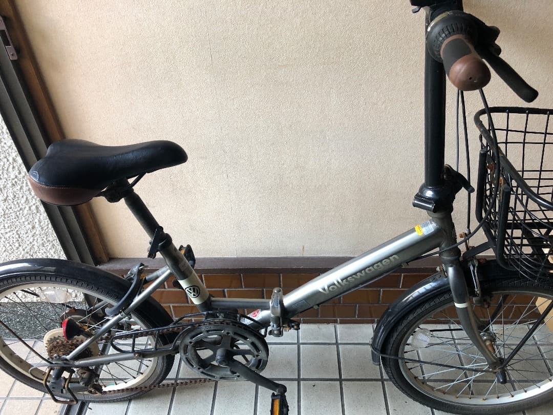 発送不可 【尼崎近辺】 フォルクスワーゲン 折りたたみ自転車 タイヤ小径