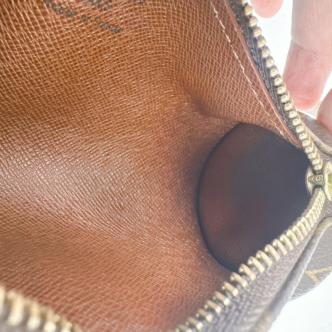 美品　ルイヴィトン　モノグラム　新型　パピヨンポーチ　ストラップ補修品