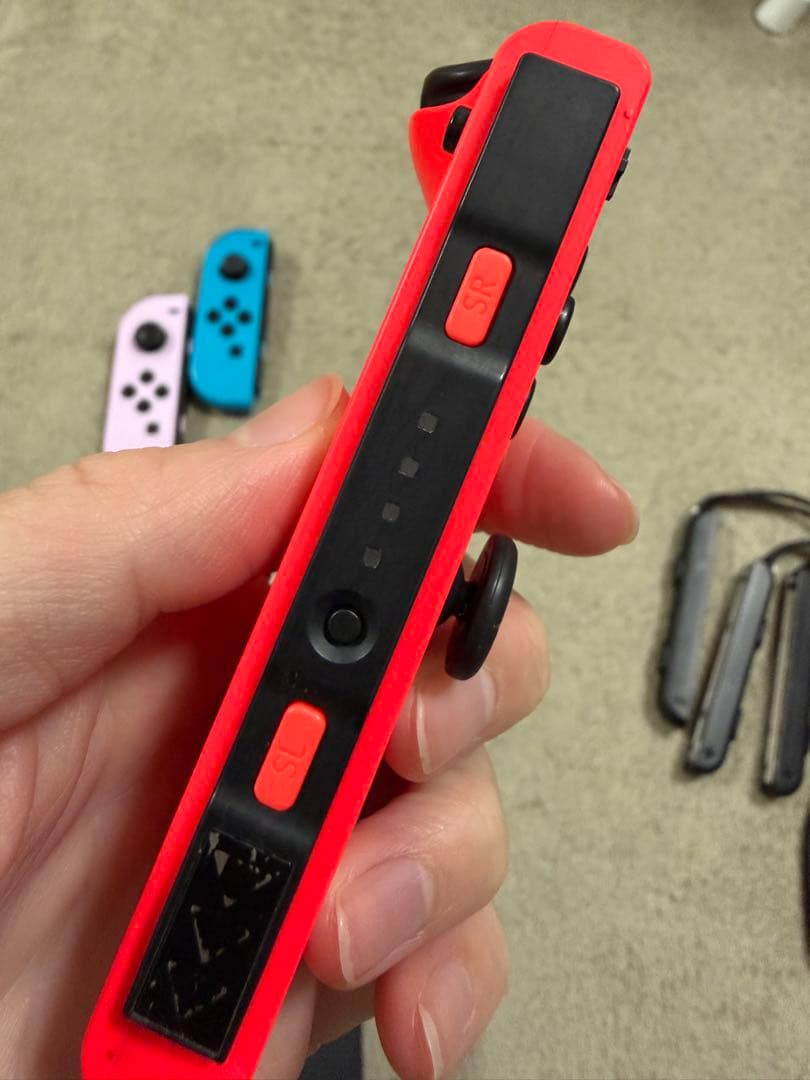 Nintendo Switch 本体 赤/青/緑/紫