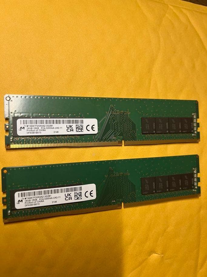 DDR4 16GB メモリー2枚セット