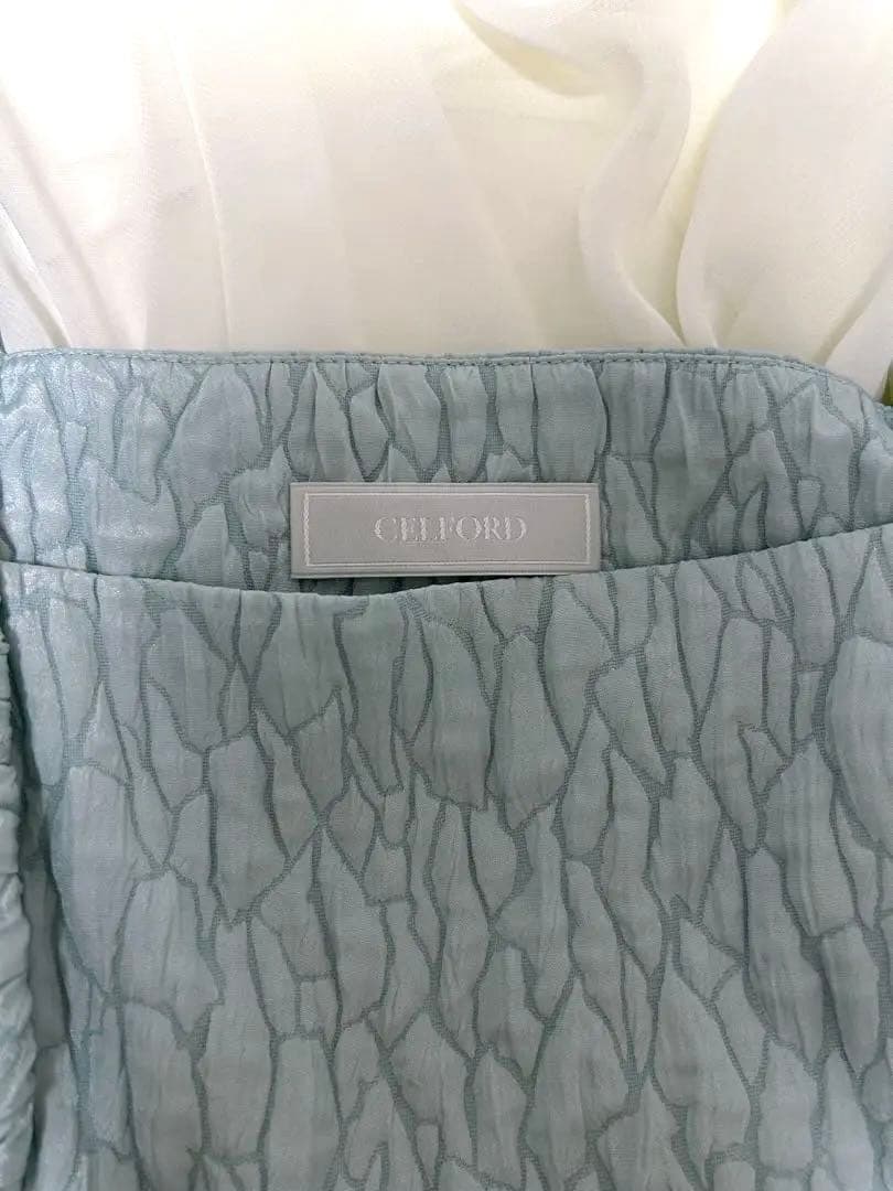 【na！！】セルフォード　ジャガードブラウスパフスリーブ　即購入◯