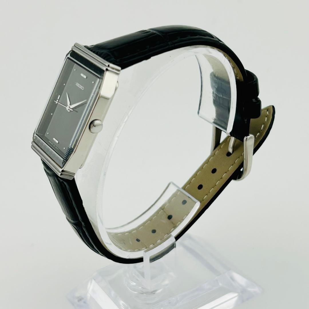 【希少/電池交換済】SEIKO　腕時計　新品ベルト　クォーツ　シルバー