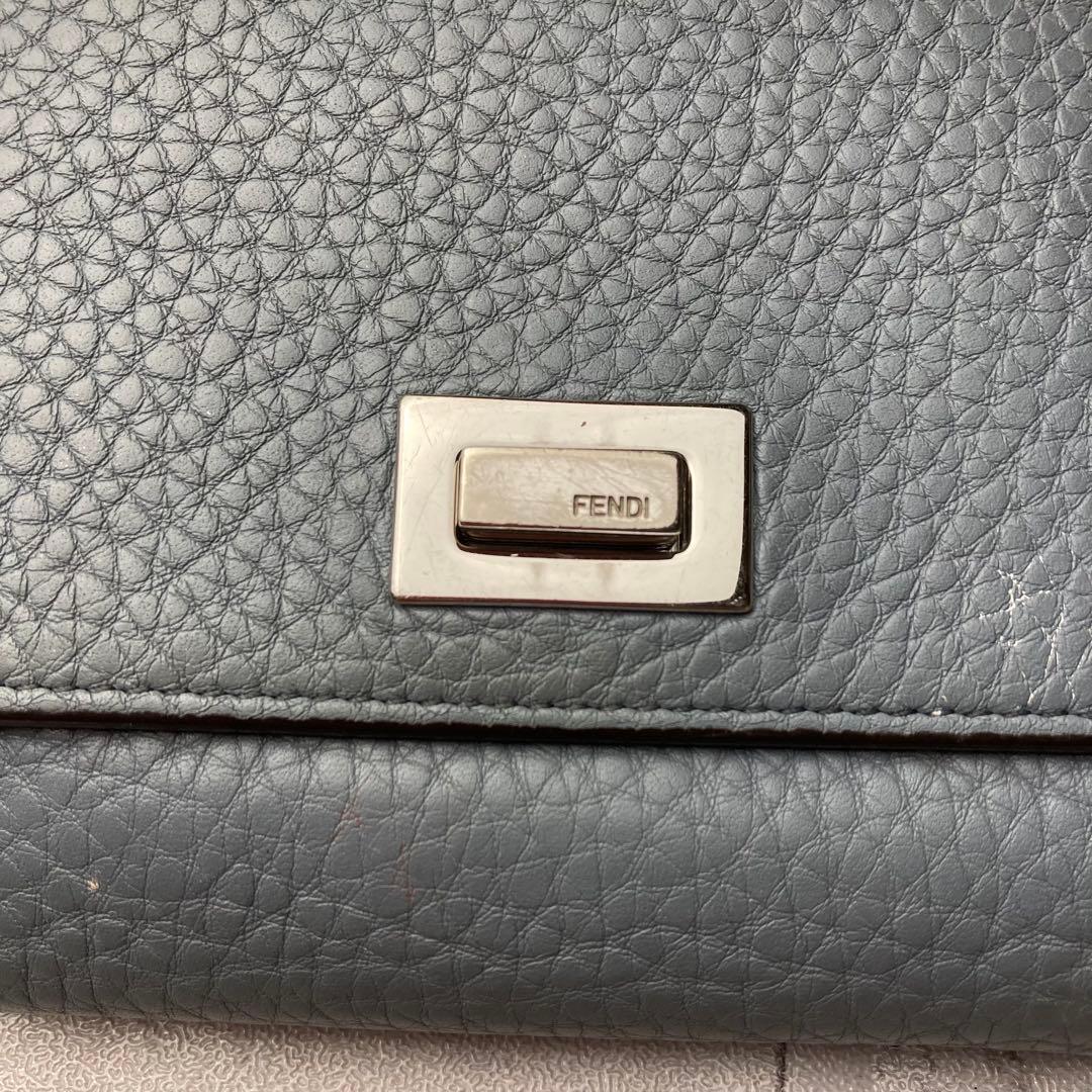 【希少カラー】FENDI　フェンディ☆三つ折り財布　ピーカブー