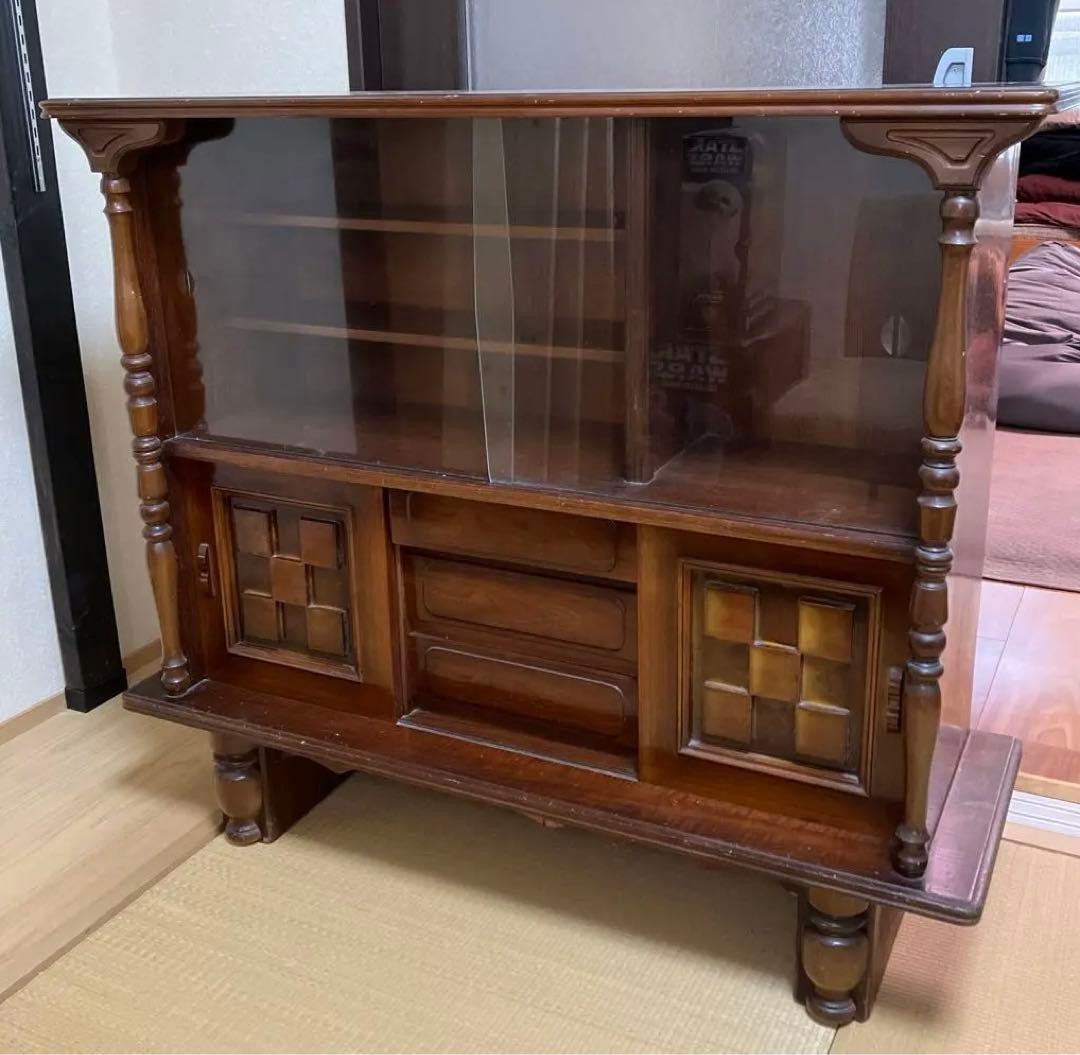 【配送料込み】ビンテージ　木製家具　飾り棚　食器棚