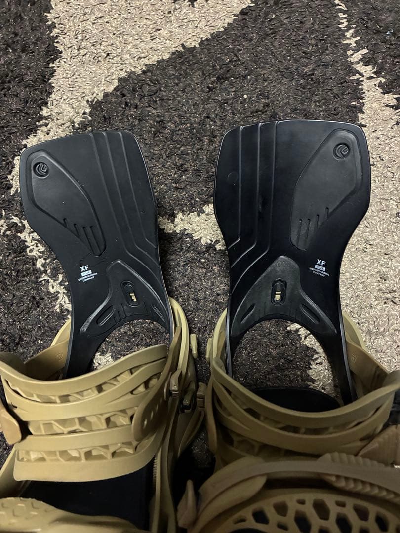 24-25 FLUX XF 取付ビスなし