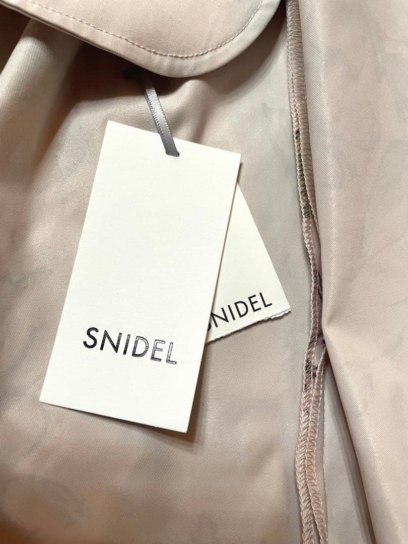 専用スナイデル　フラワー　コート　レアサイズ1 M 38000円位試着のみ極美品