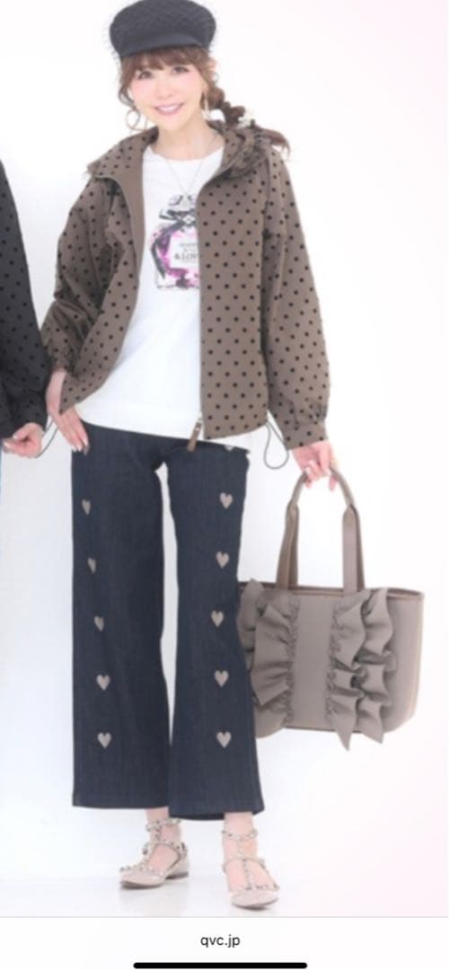 アンドラブ♥️新作★むっちゃ幸せハート刺繍のストレートデニム3L完売品