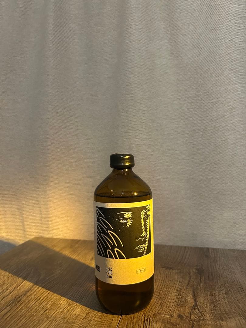 辰巳蒸留所 アルケミエ 琉 GIN