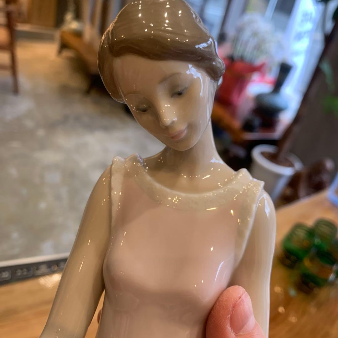 【南】リヤドロ　大好きなママ　置物　人形