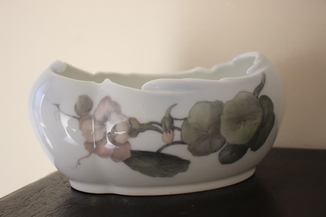 ロイヤルコペンハーゲン　アール・ヌーヴォー　花瓶　フラワーベース　鉢植え