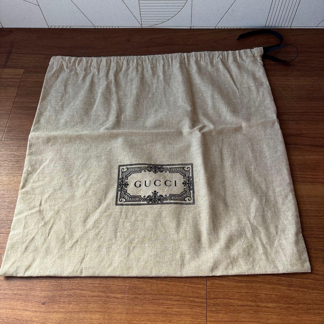 グッチ　 GUCCI ピンク ファー イヤーマフ