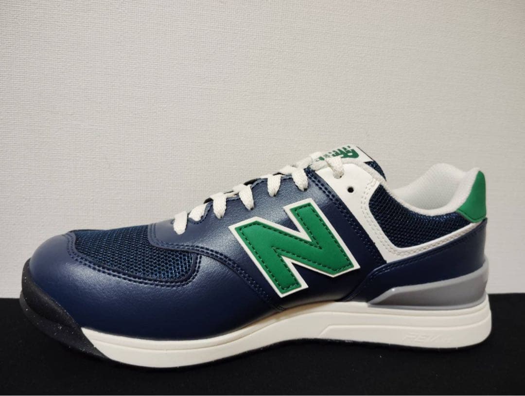 新品24cmニューバランスnewbalanceゴルフシューズ UGS574L3