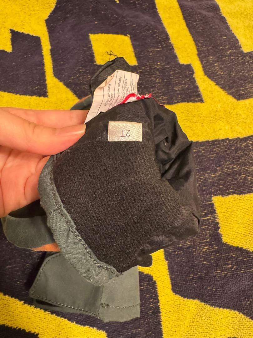 Burton 子ども用スノーボードウェア