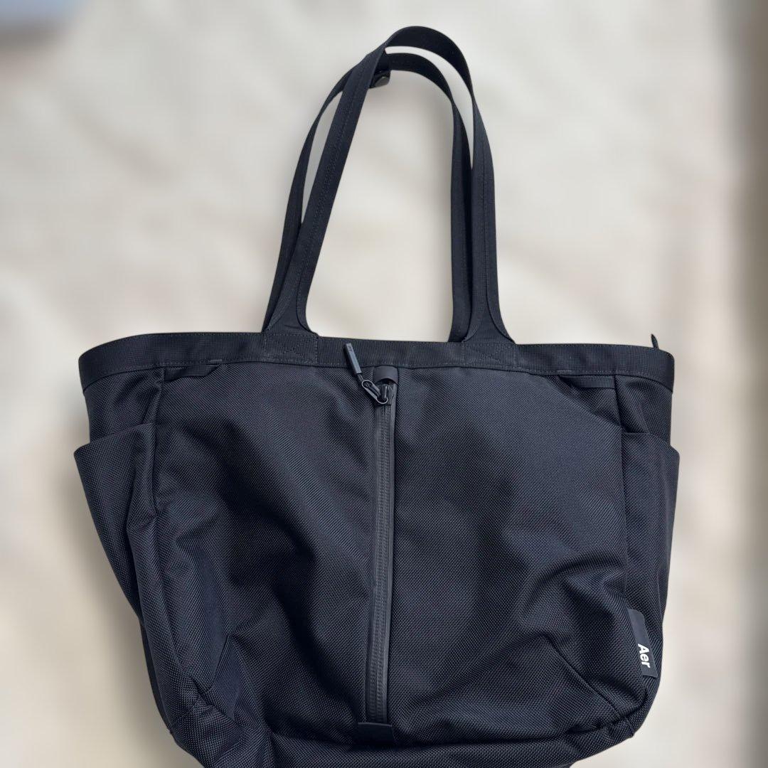 Aer ブラック シティトートバッグ