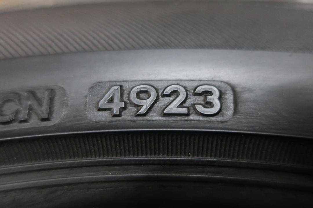 2023年製　ブリヂストン　レグノ　GR-XⅢ　235/45R18　国産　4本