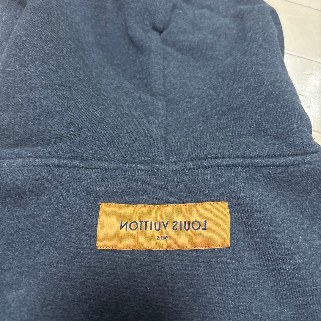 Louis Vuitton ダークグレー パーカー