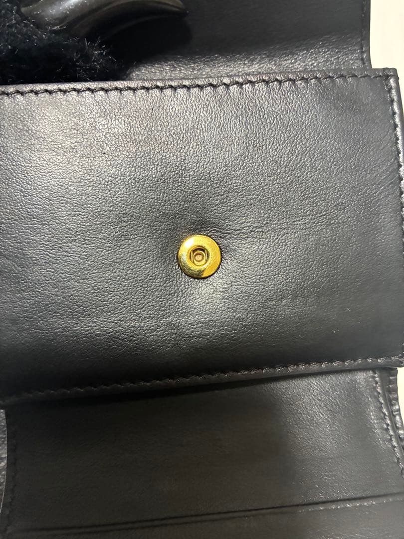 CELINE トリオンフ コンパクトフラップウォレット シャイニースムーススキン