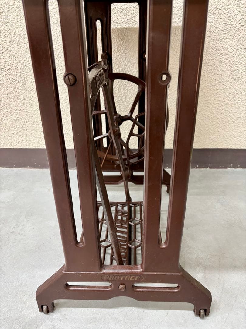 【最終値下】BROTHER 足踏みミシンテーブル アンティークテーブル　レトロ