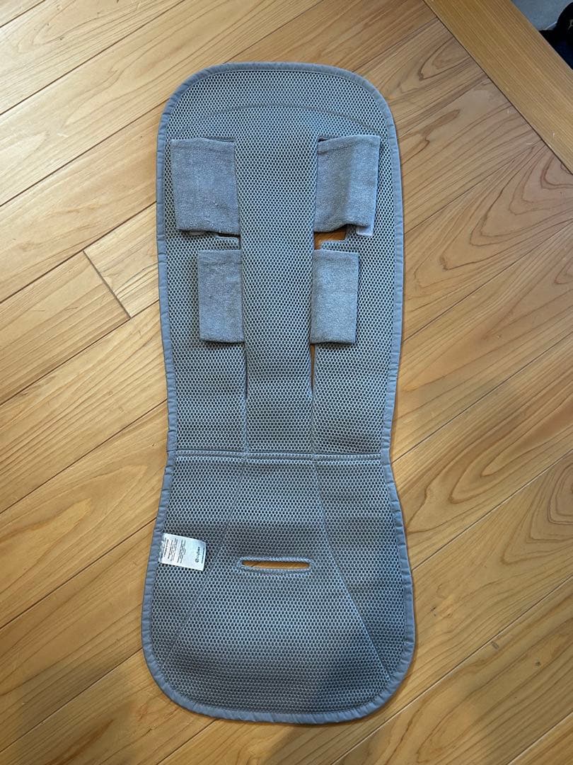 【週末限定値下げ！】Cybex サイベックス　メリオカーボン　ブラック