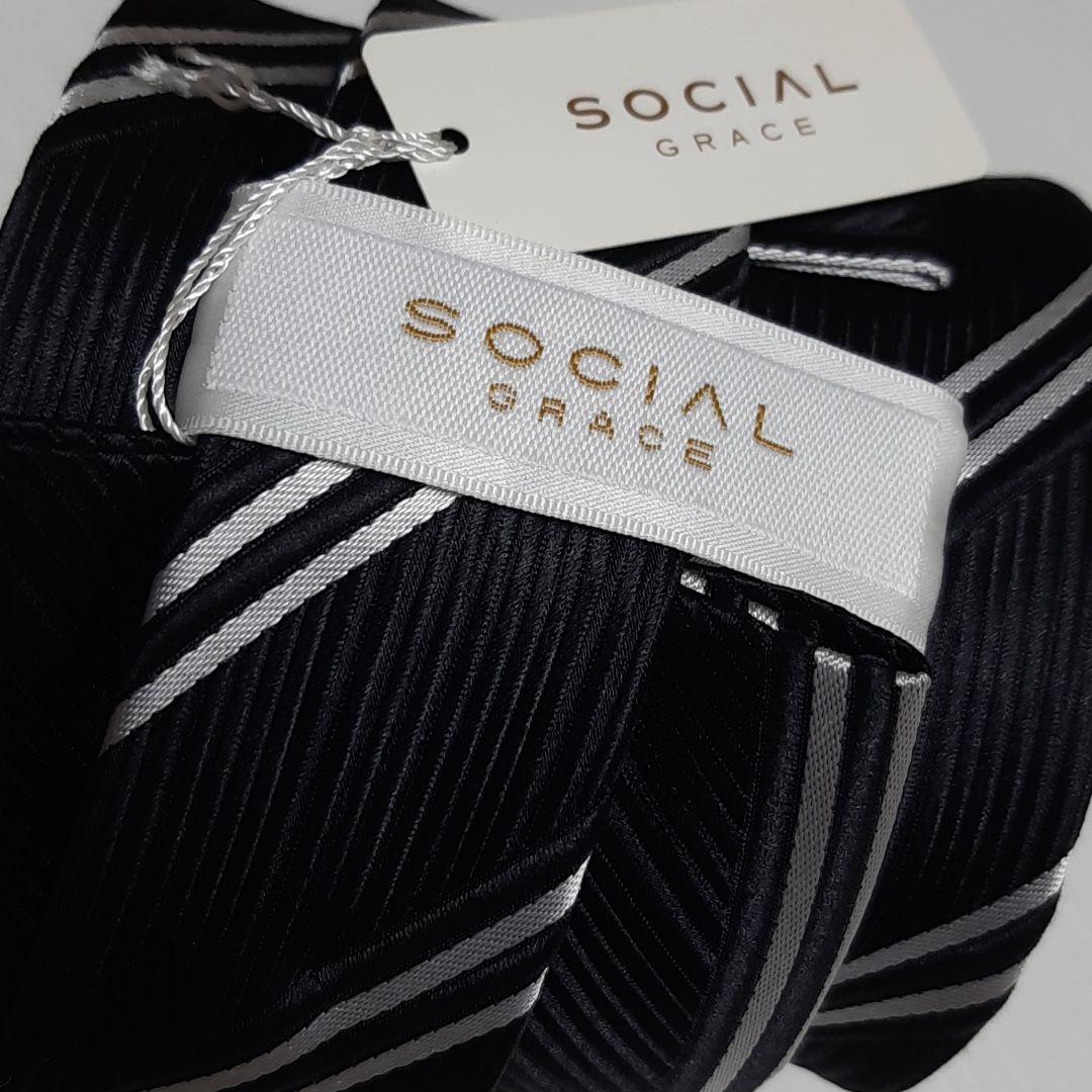 未使用 日本製 SOCIAL grace ポケットチーフ付 ソシアル グレース