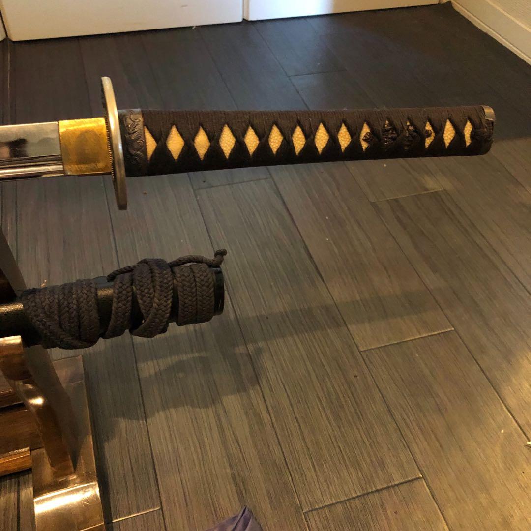 高級模造刀　高級居合刀　樋入り刀身　黒金拵え　高級居合刀　刀袋