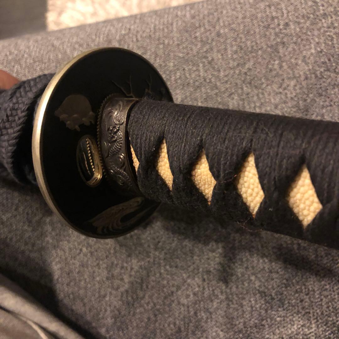 高級模造刀　高級居合刀　樋入り刀身　黒金拵え　高級居合刀　刀袋