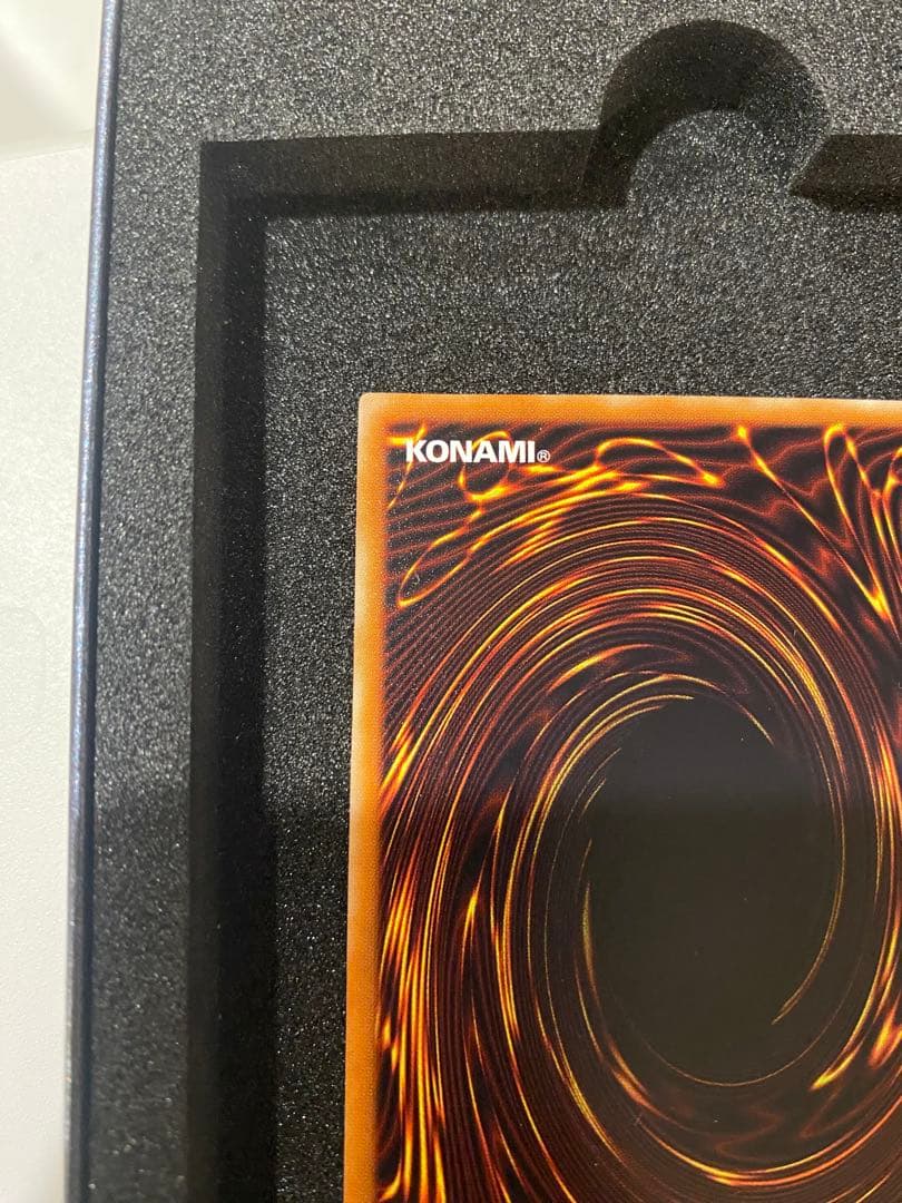 遊戯王　極美品　3期　真紅眼の黒竜　レリーフ　アルティメット