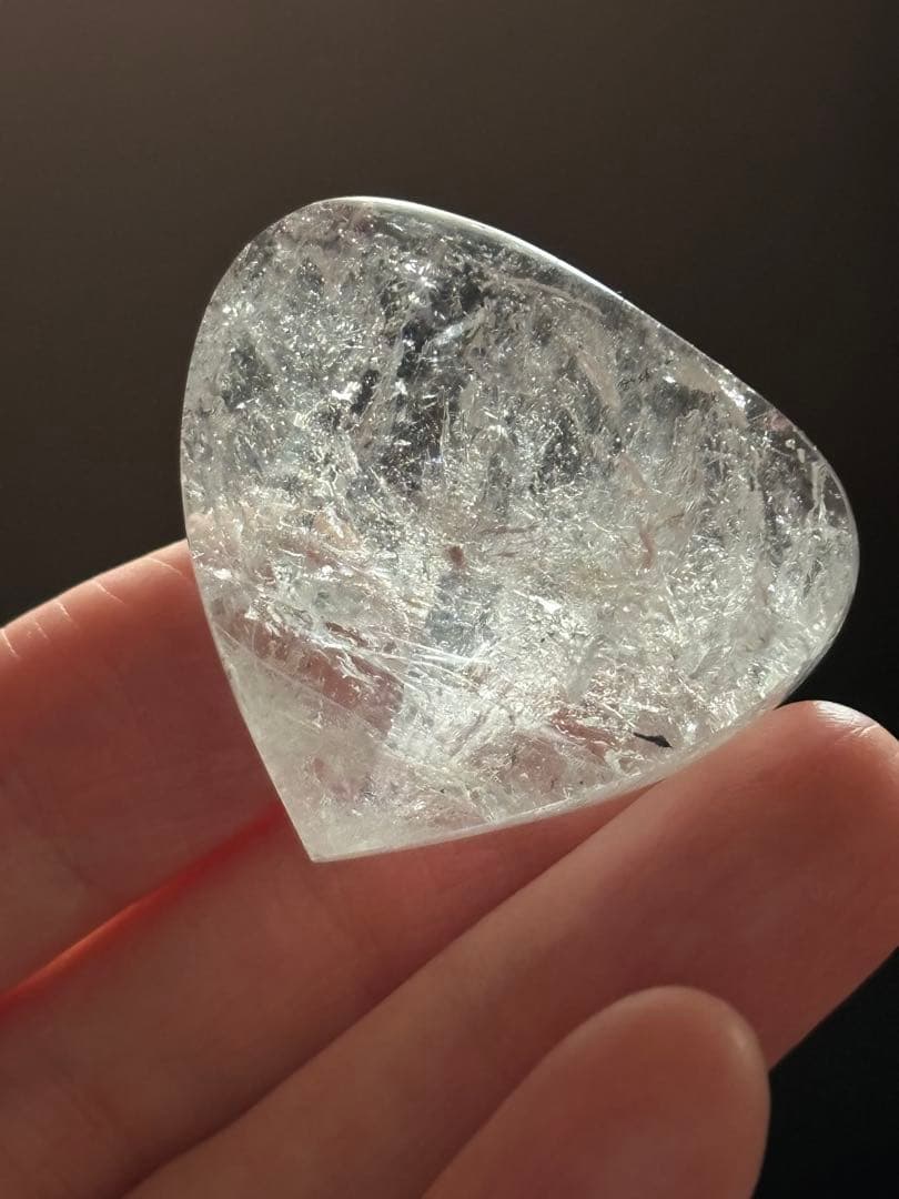 水入り水晶　ハート型　34g エレスチャル　　エンハイドロ　お守りにも　天然石