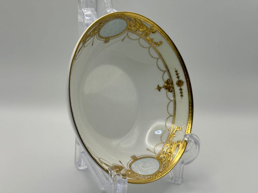 ウェッジウッド　カメオトロフィーグレイ　ボウル