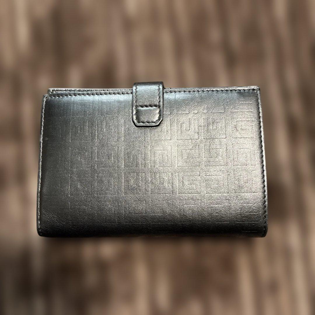 ジバンシー　二つ折り財布　最終値下げ