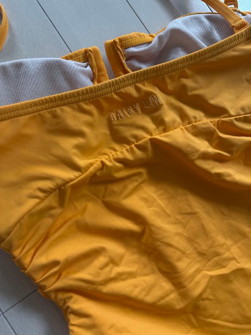 ワンピース水着　daisy lin foxey