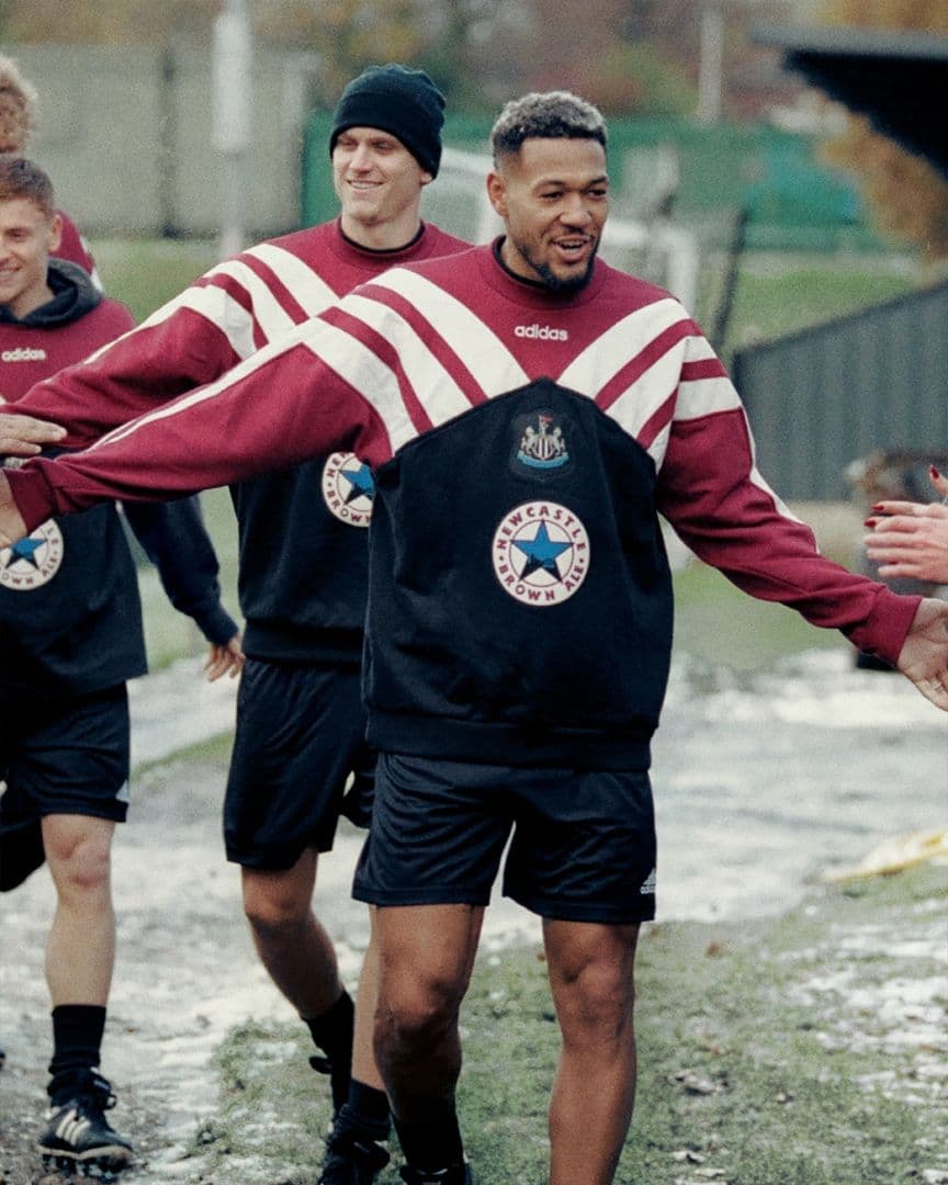 ★当時物美品★ニューカッスル・ユナイテッド　トラックジャケットadidas